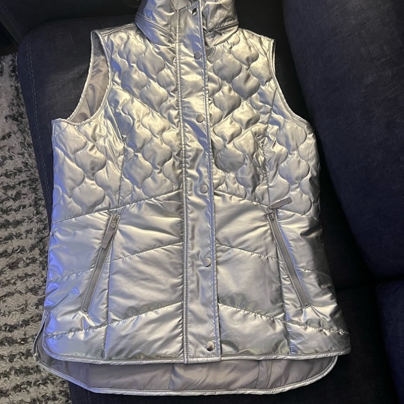 Talbots puffer vest… - Picture 3 of 5